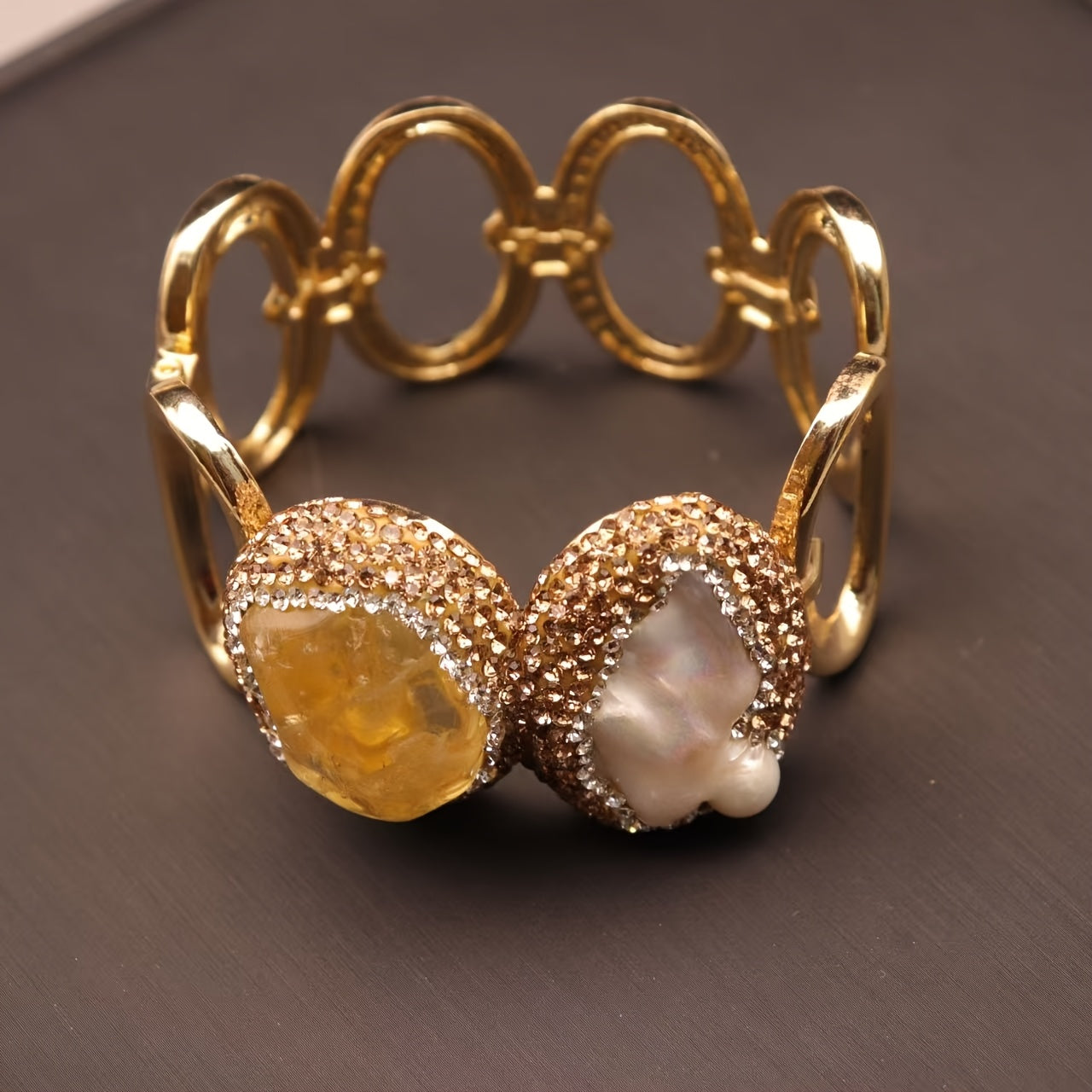 Women's Natural Baroque Odd-shaped Pearl Open Bracelet Chunky French Bracelet Middle East Ramadan European and American Fashion Personality Exaggerated Bracelet Titanium Steel Gold Plated Baroque Pearl Natural Stone Amethyst