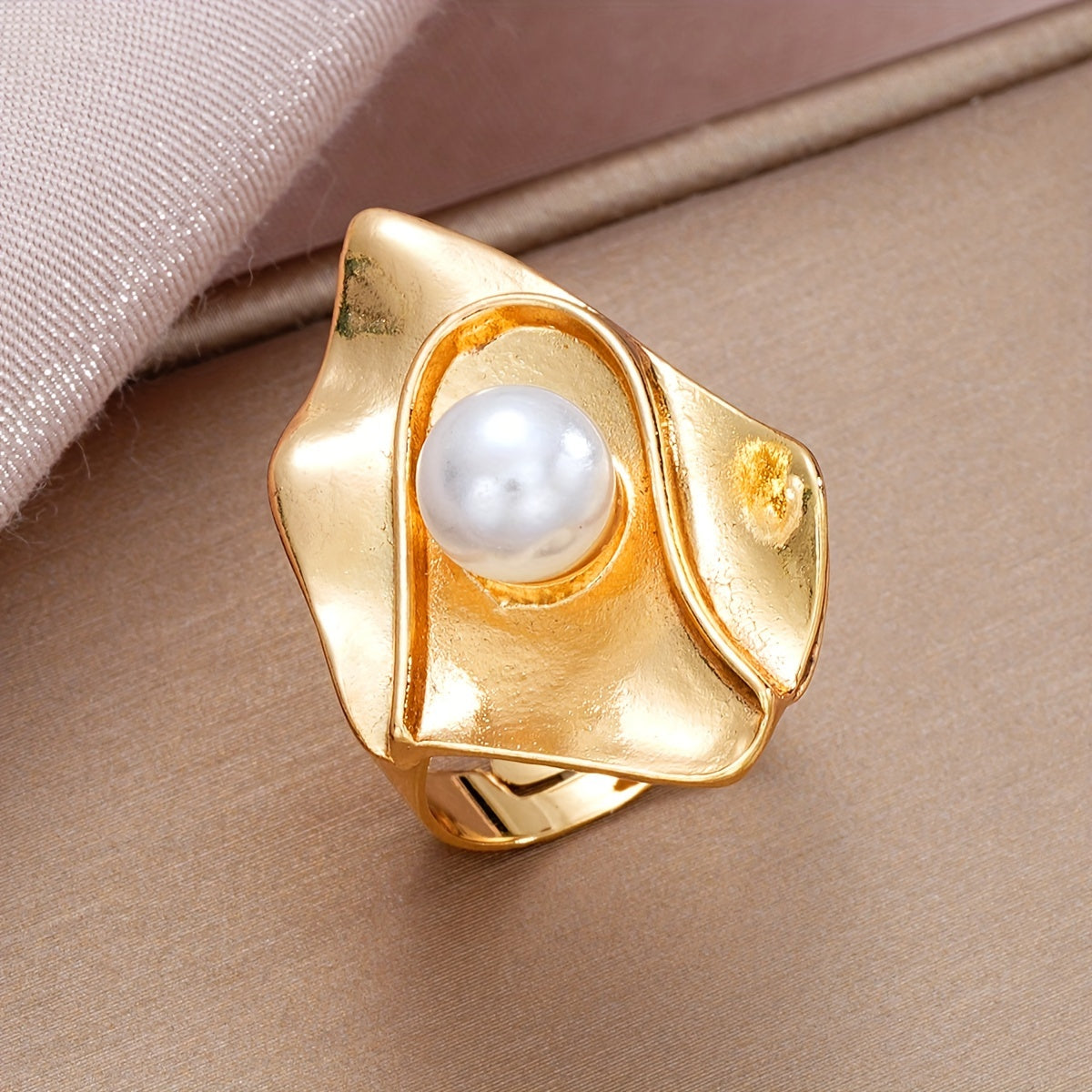 1/4pcs Simple Exaggerated Imitation Pearl Metal Geometric Ring Set for Women's Vacation, Date, Christmas Gift, Daily Casual Party Matching