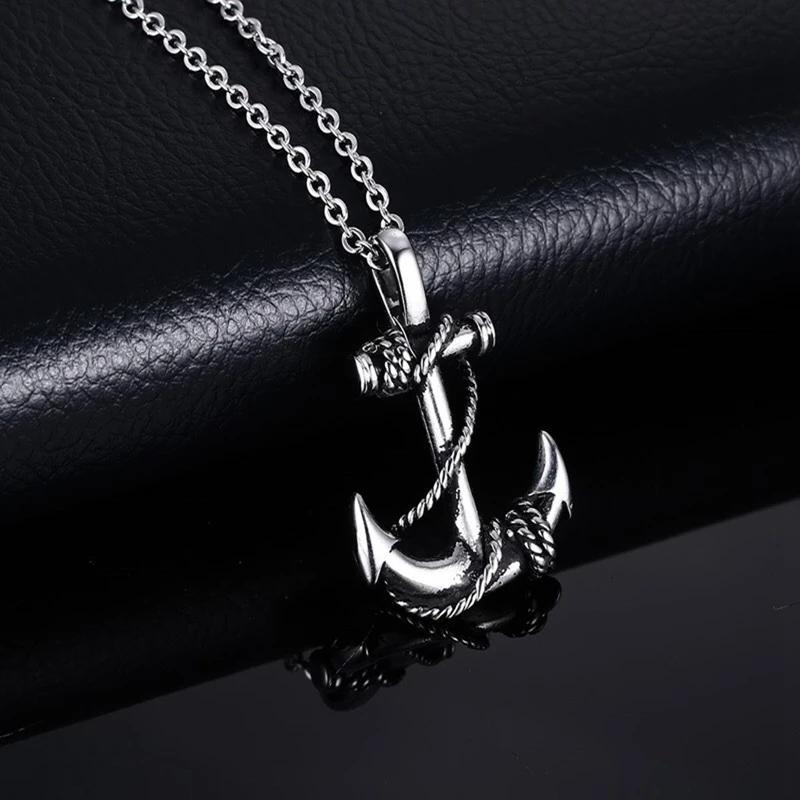 [Popular Choice] European and American Fashion New Retro Hip-hop Titanium Steel Necklace Punk Personality Simple Men's Party Necklace