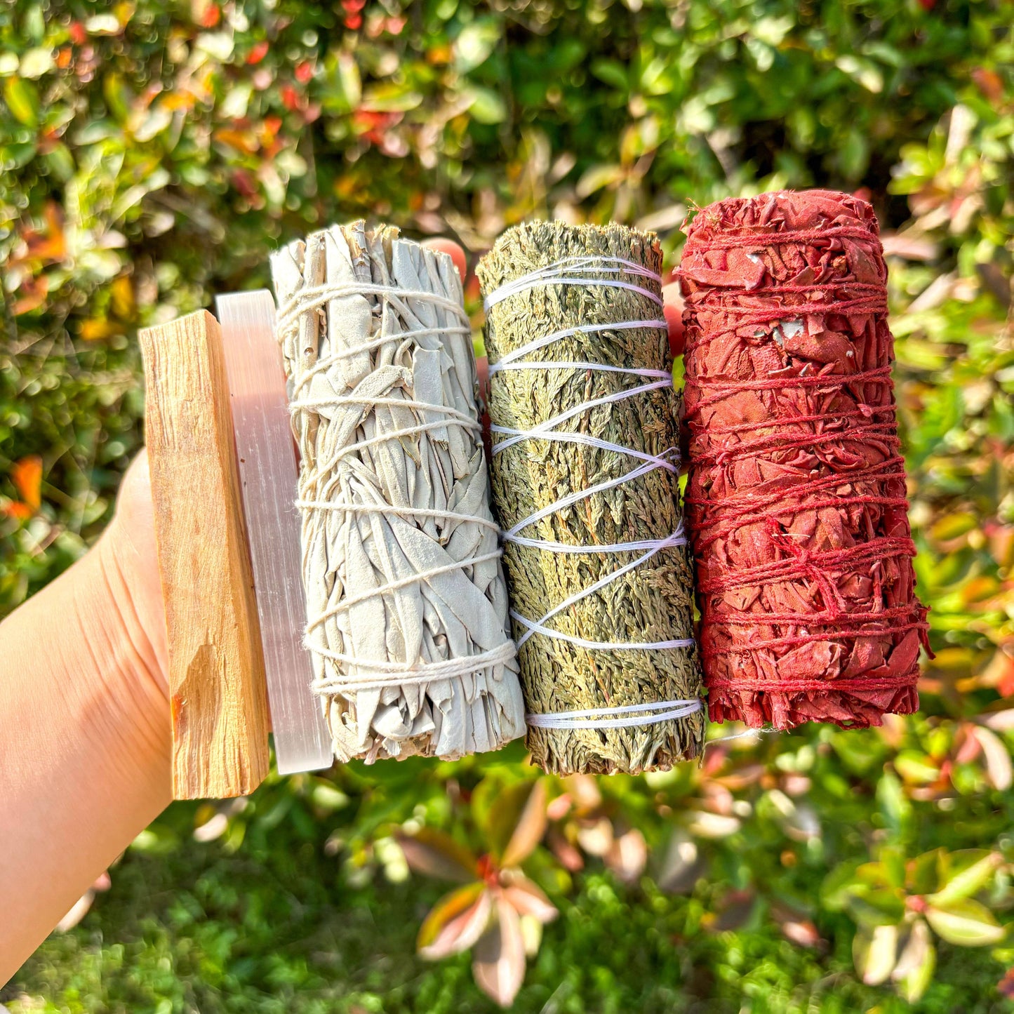 A Set Of Incense Kit - Contains White Sage, Cedarwood, Dragon's Blood Sage, Palo Santo, Abalone Shell, Amethyst Necklace, An Ideal Choice for Gifting