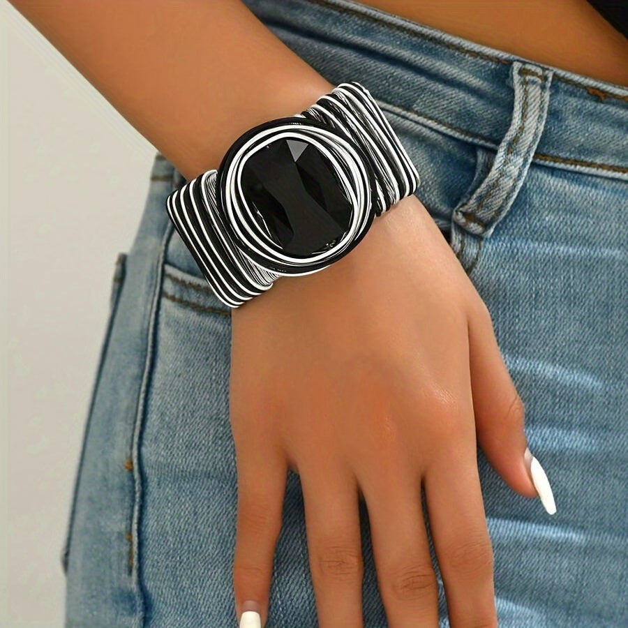 Elegant Boho-Chic Wide Cuff Bracelet for Women - UV Plated Alloy, Perfect for Everyday & Gift Giving