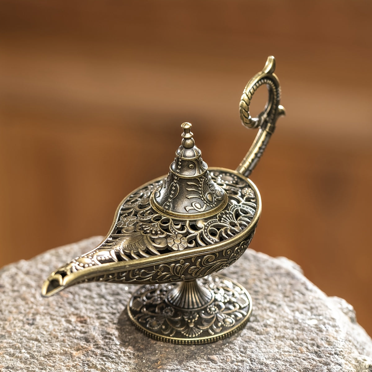 Aladdin'S Magic Lamp Incense Burner, Antique Metal Aromatherapy Holder, for Frankincense & Tibetan Incense, with Air Purification, for Festive Home Fragrance, Christmas, Halloween, Easter, St. Patrick'S Day