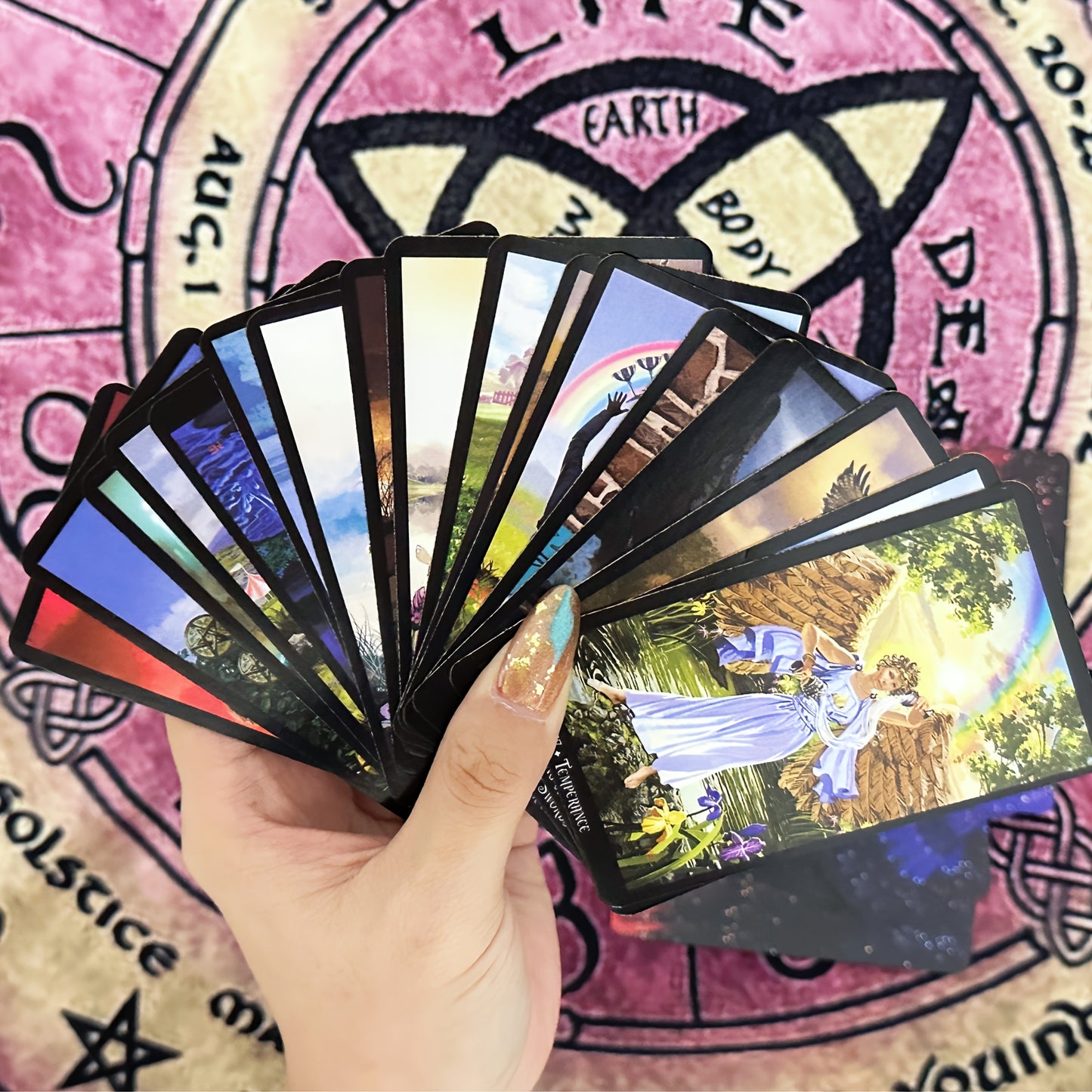 Witches Tarot Deck, 78pcs Small Size, Containing Paper Manual, Suitable for Travel, Party Games, Board Games; Suitable for Ages Over 18;Edge Gilding, Iron Box Storage, High-End Goods.