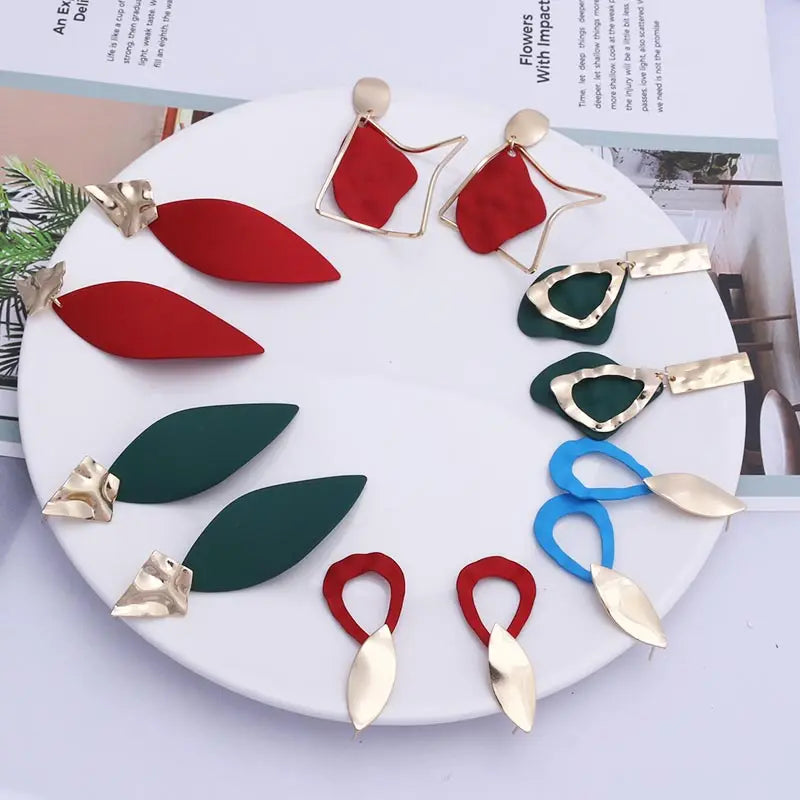 2019 Retro Vintage Statement Earrings White Geometric Long Dangle Earrings for Women Wedding Party Christmas Gift Wholesale