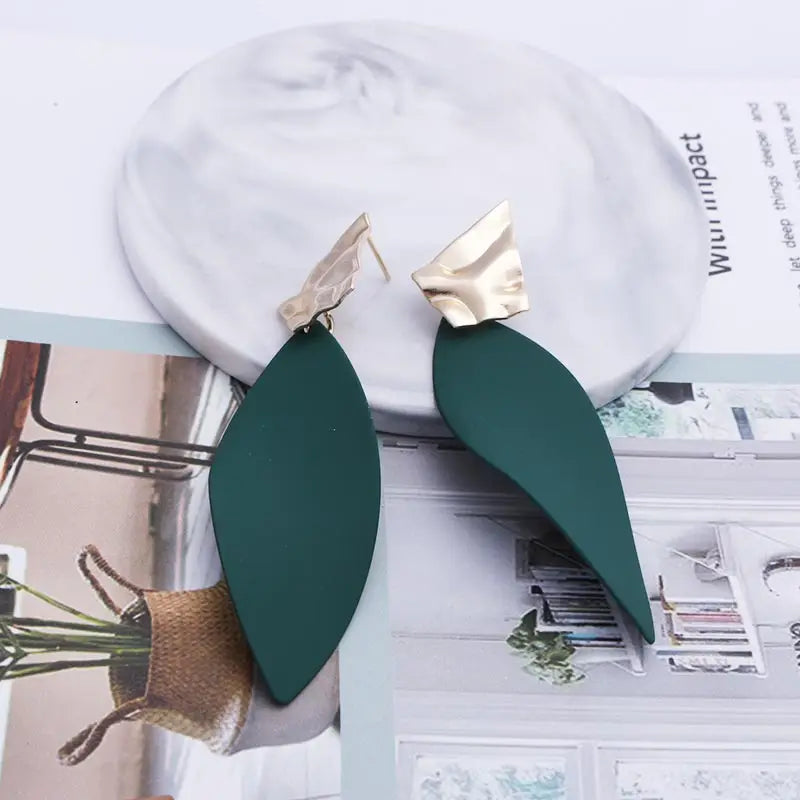 2019 Retro Vintage Statement Earrings White Geometric Long Dangle Earrings for Women Wedding Party Christmas Gift Wholesale