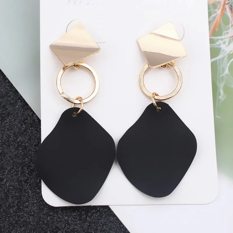 2019 Retro Vintage Statement Earrings White Geometric Long Dangle Earrings for Women Wedding Party Christmas Gift Wholesale