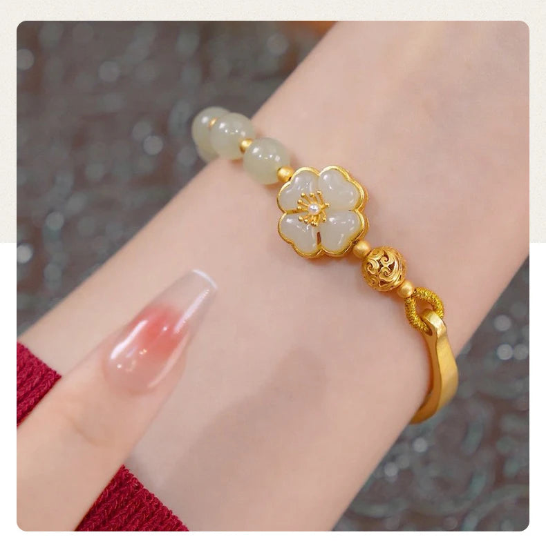 Natural Hetian Jade Lotus Pendant Amber South Vintage Energy Jewelry for Women Gift Hotan Jade Bracelet Antique Bracelet