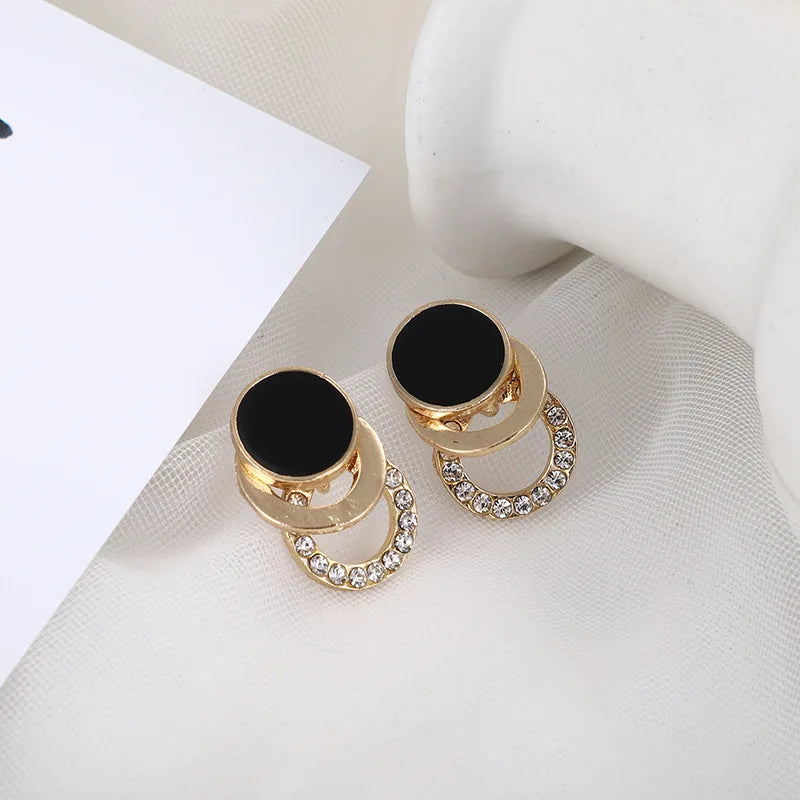 New Fashion Round Earrings for Women Geometric Acrylic Crystal Stud Earrings Wedding Party Elegant Circle Charms Jewelry