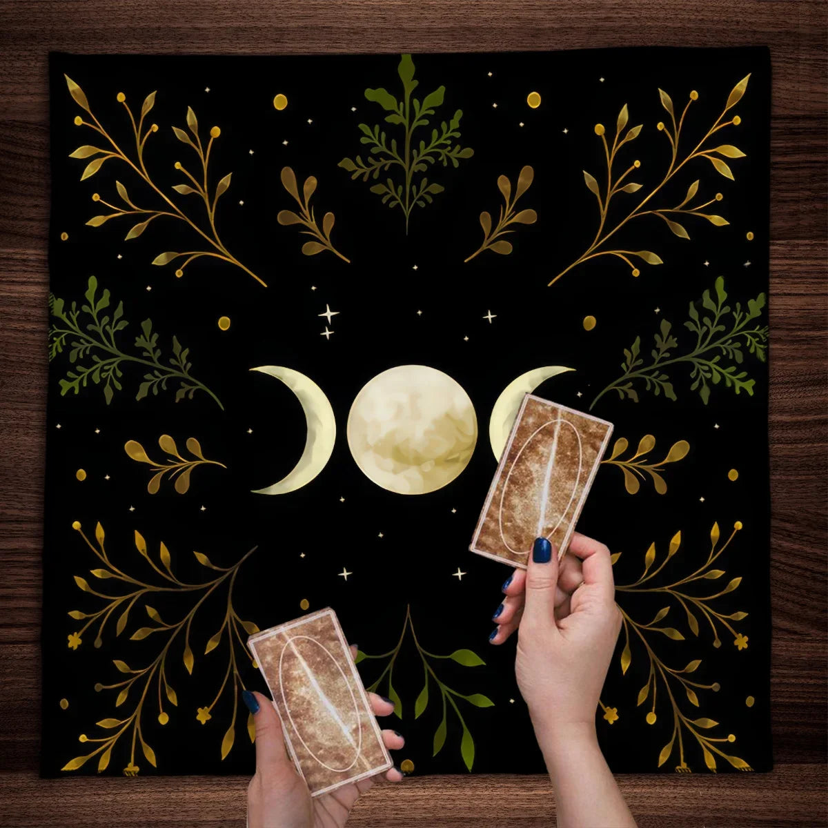 Tree Of Life Tarot Card Tablecloth Moon Phase Plants Table Cloth For Tarot Witch Wicca Altar Cloth Divination Cloth Card Pad