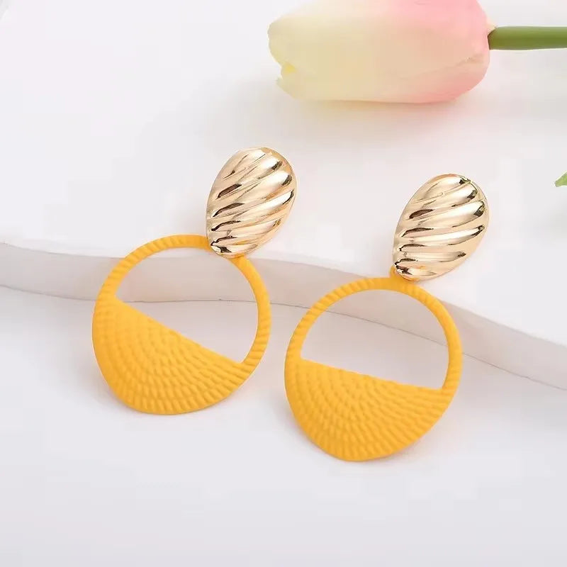 Yellow Color Hanging Earrings for Women Flower Dangle Earrings Korean Fashion Women's Earrings Party Gift pendientes mujer