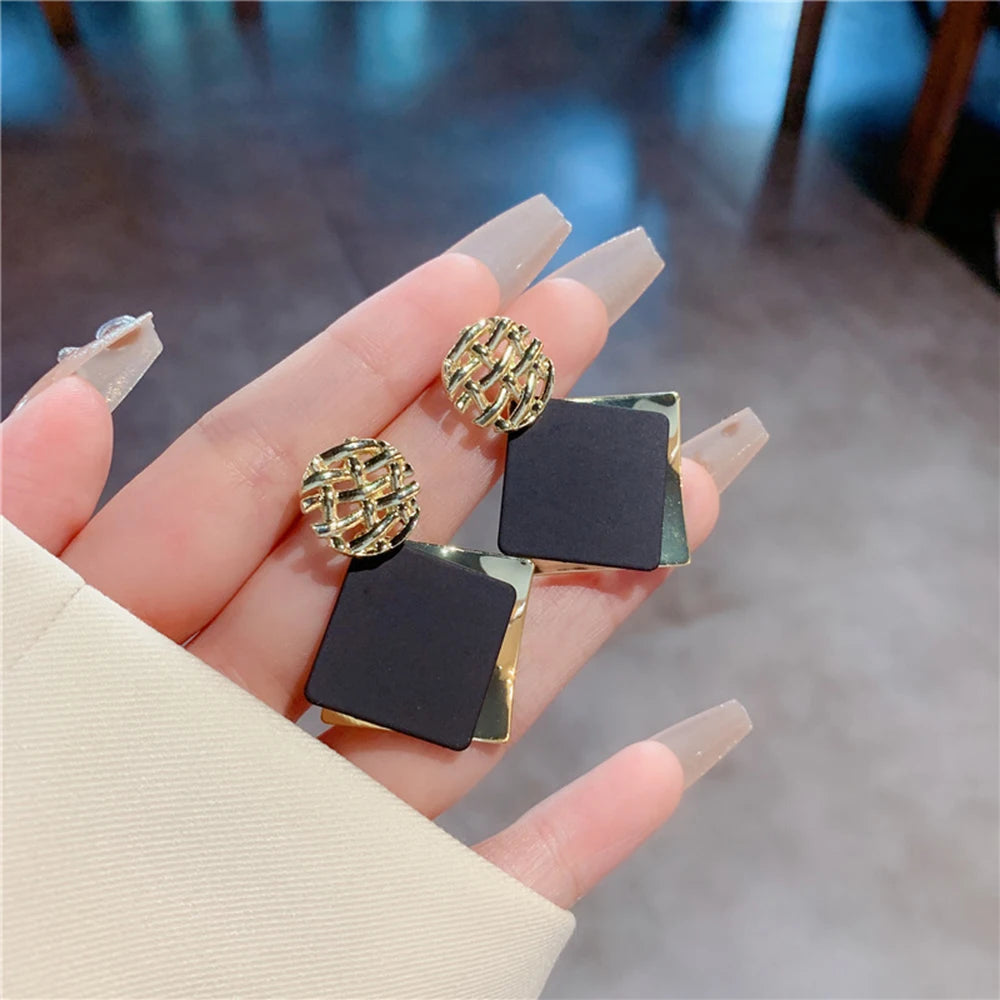 Double Color Rhombus Shape Dangle Earrings for Women Hollow Golden Metal Lattice Drop Earrings Geometry Party Punk Jewelry