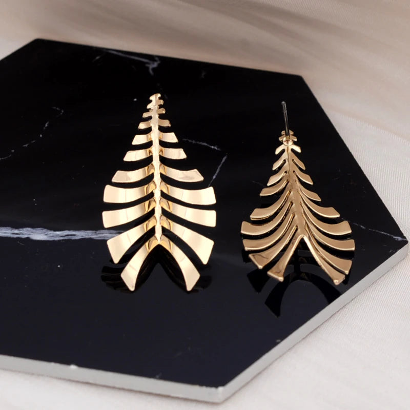 Bohemian Metal Leaf Dangle Earrings for Women Party Punk Retro Statement Drop Earrings New Trendy Ear Jewelry