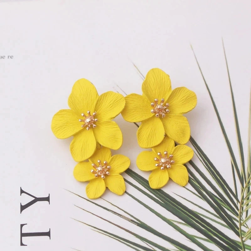 Yellow Color Hanging Earrings for Women Flower Dangle Earrings Korean Fashion Women's Earrings Party Gift pendientes mujer