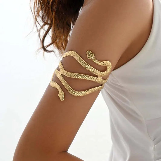 Vintage Metal Snake Shape Arm Chain Bracelets For Women Exaggerated Gold Color Animal Open Adjustable Cuff Bracelet Jewelry