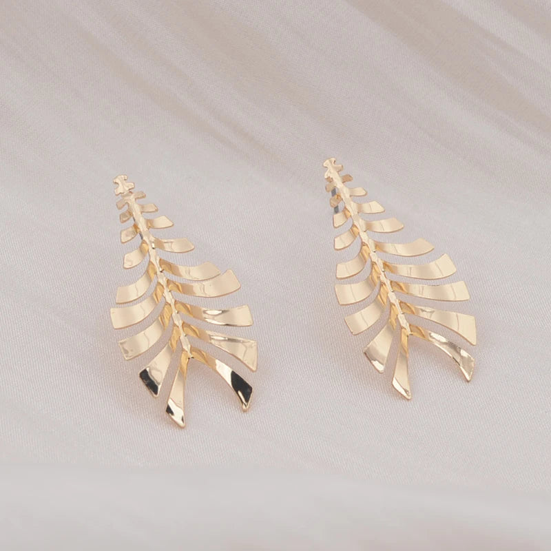 Bohemian Metal Leaf Dangle Earrings for Women Party Punk Retro Statement Drop Earrings New Trendy Ear Jewelry