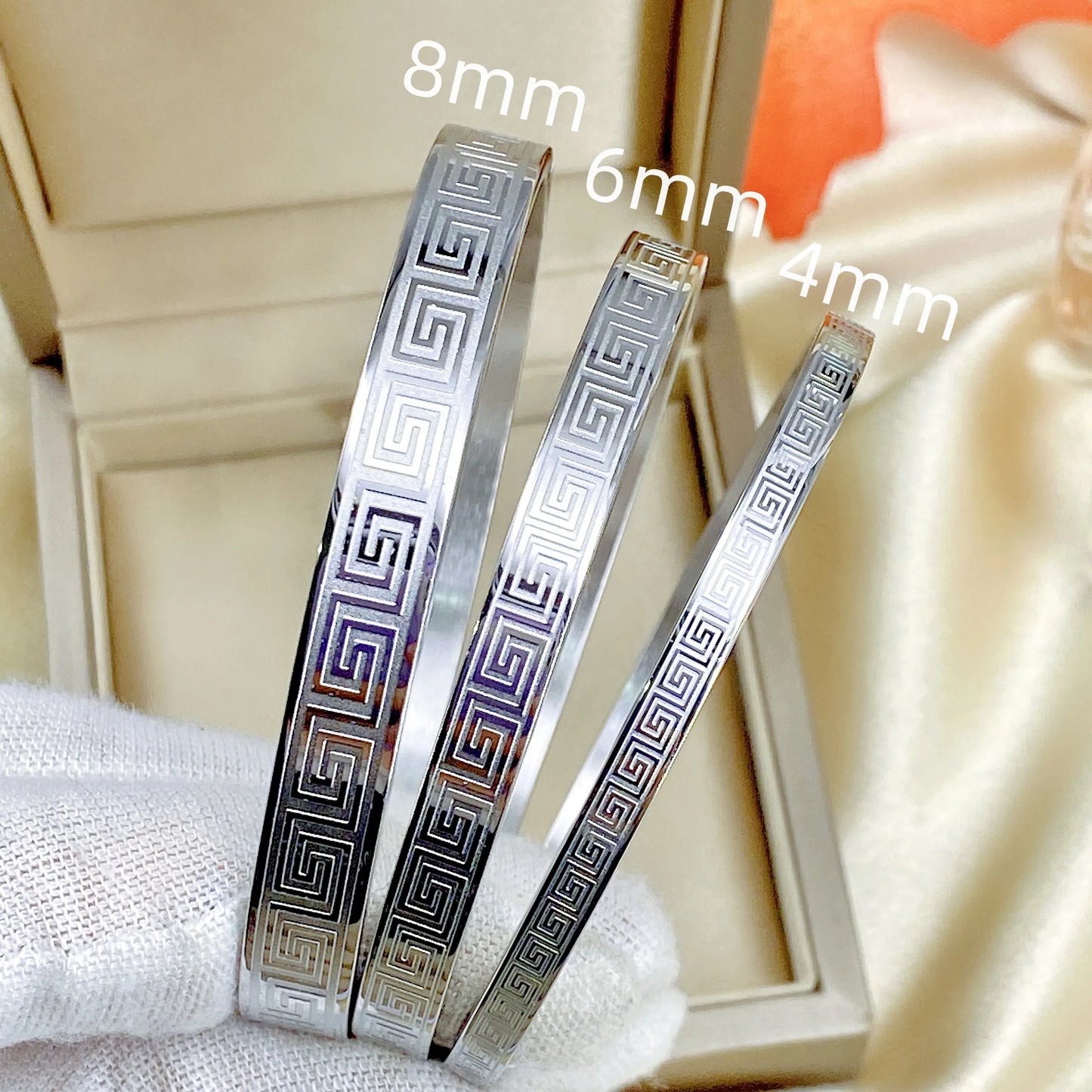 Stainless Steel fashion couple bracelet Classic fashion Maze Print women's jewelry anniversary Gift Multi-size