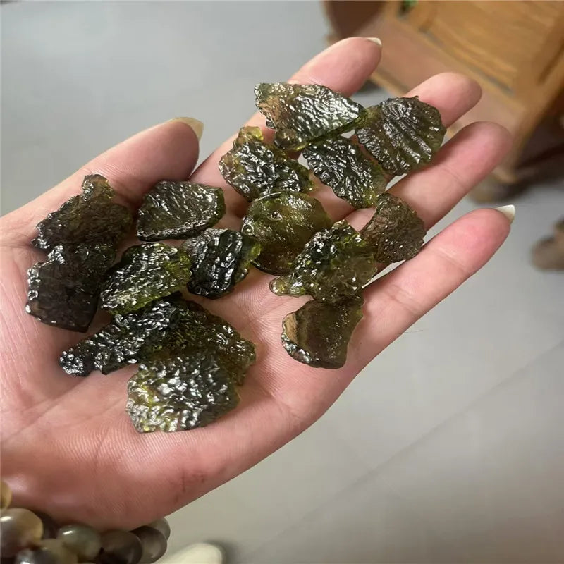 Moldavite Pendant Green Irregular Shape Moldavite Czech Meteorite Raw Rough Crystal Energy Stone for Art Jewelry Making