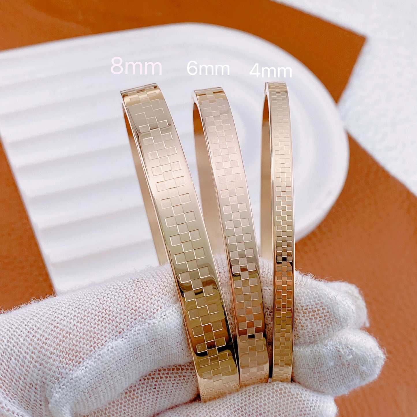 Stainless Steel fashion couple bracelet Classic fashion Maze Print women's jewelry anniversary Gift Multi-size