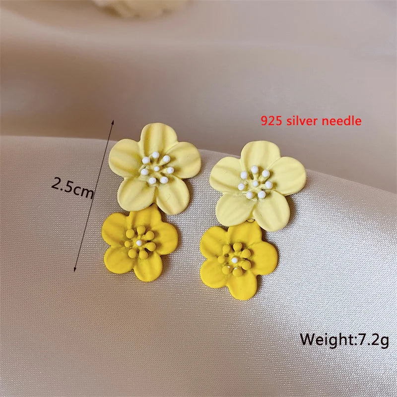 Yellow Color Hanging Earrings for Women Flower Dangle Earrings Korean Fashion Women's Earrings Party Gift pendientes mujer