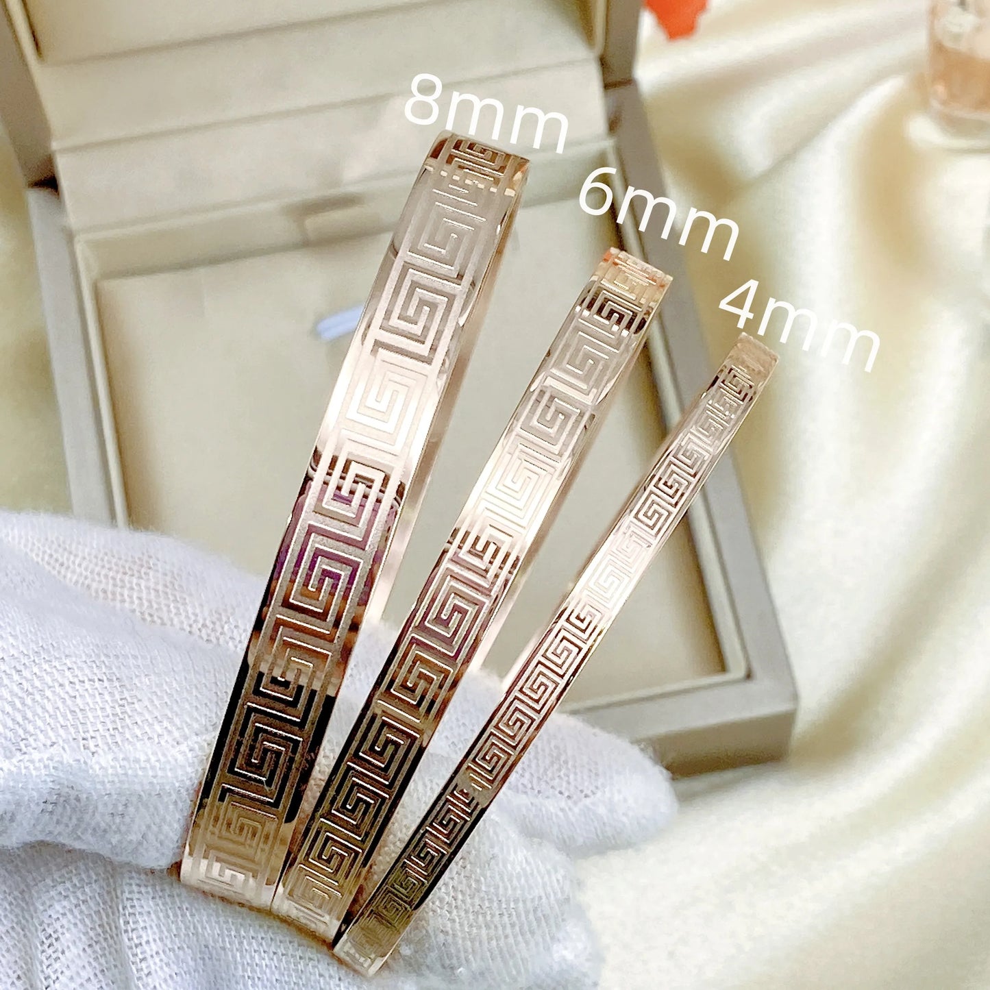 Stainless Steel fashion couple bracelet Classic fashion Maze Print women's jewelry anniversary Gift Multi-size