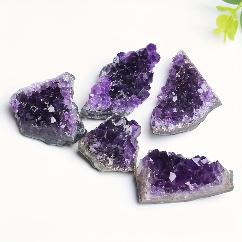 1pc of Amethyst Cluster Crystal Decoration (Natural Mine Crystal Cave with Ice Crack Patterns. All Labels Indicate They Are Natural / Not Damaged / Not Dirty / Not Chipped. It Is Recommended to Wash with Water Or Wipe with a